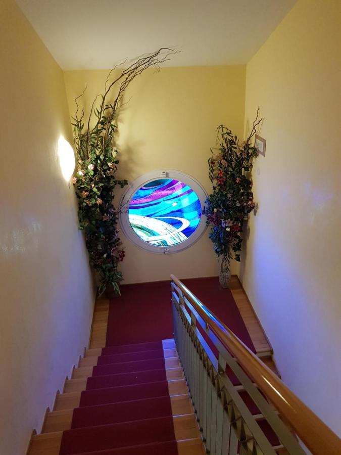 Bastiglia Hotel Le Cardinal מראה חיצוני תמונה